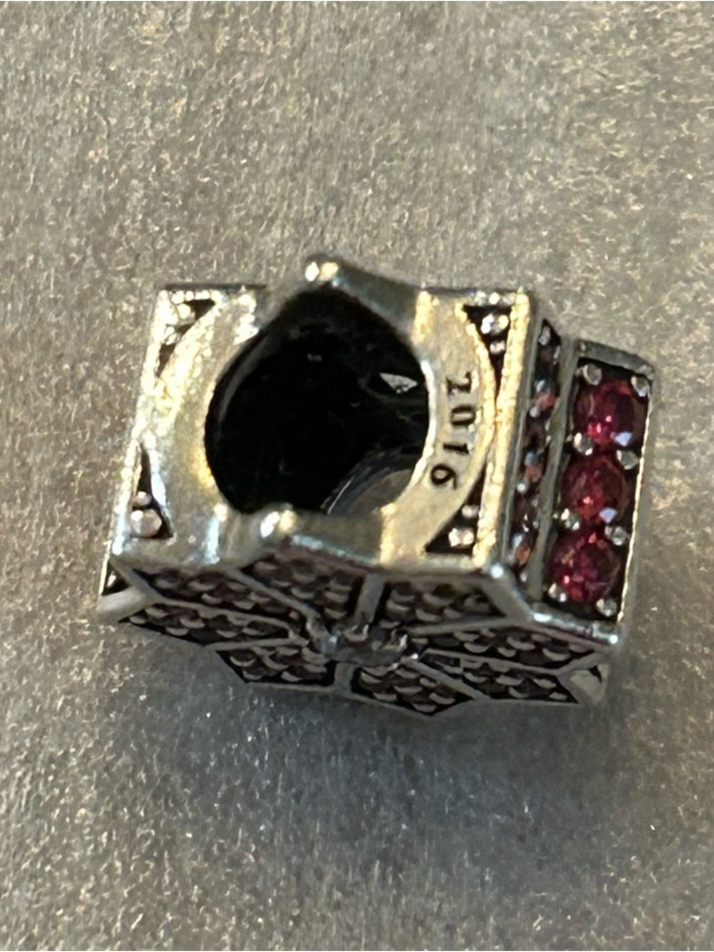 Pandora 2016 Ltd Edition Christmas Red Poinsettia Crystal Holiday Charm - Picture 4 of 7